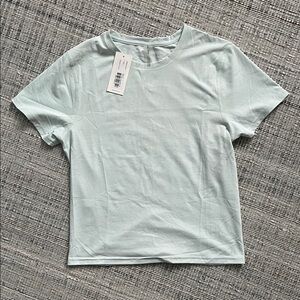 NWT Outdoor Voices thinkfast Jersey baby tee Medium